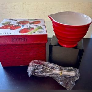 NIB Gourmet du Village Whisk & Bowl Set with box.
